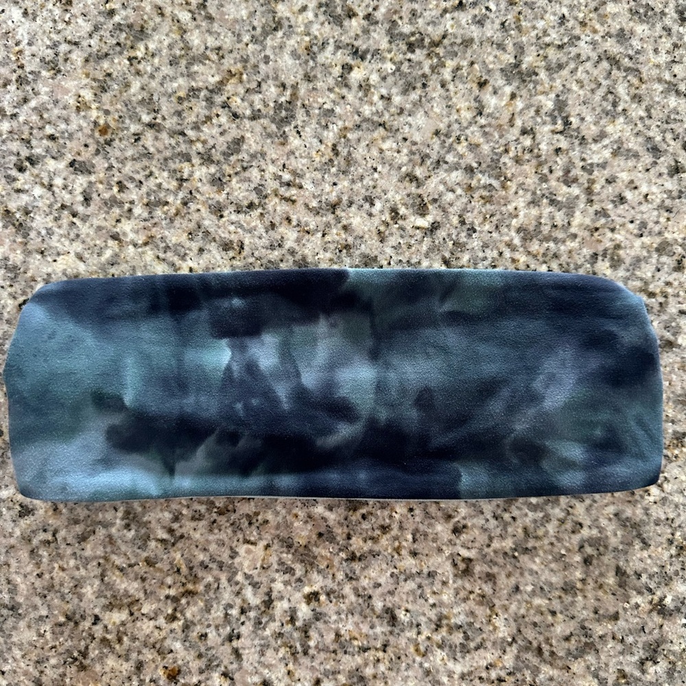 Lululemon Nulu Reversible Headband Solid Teal & Blue Tie Dye OS